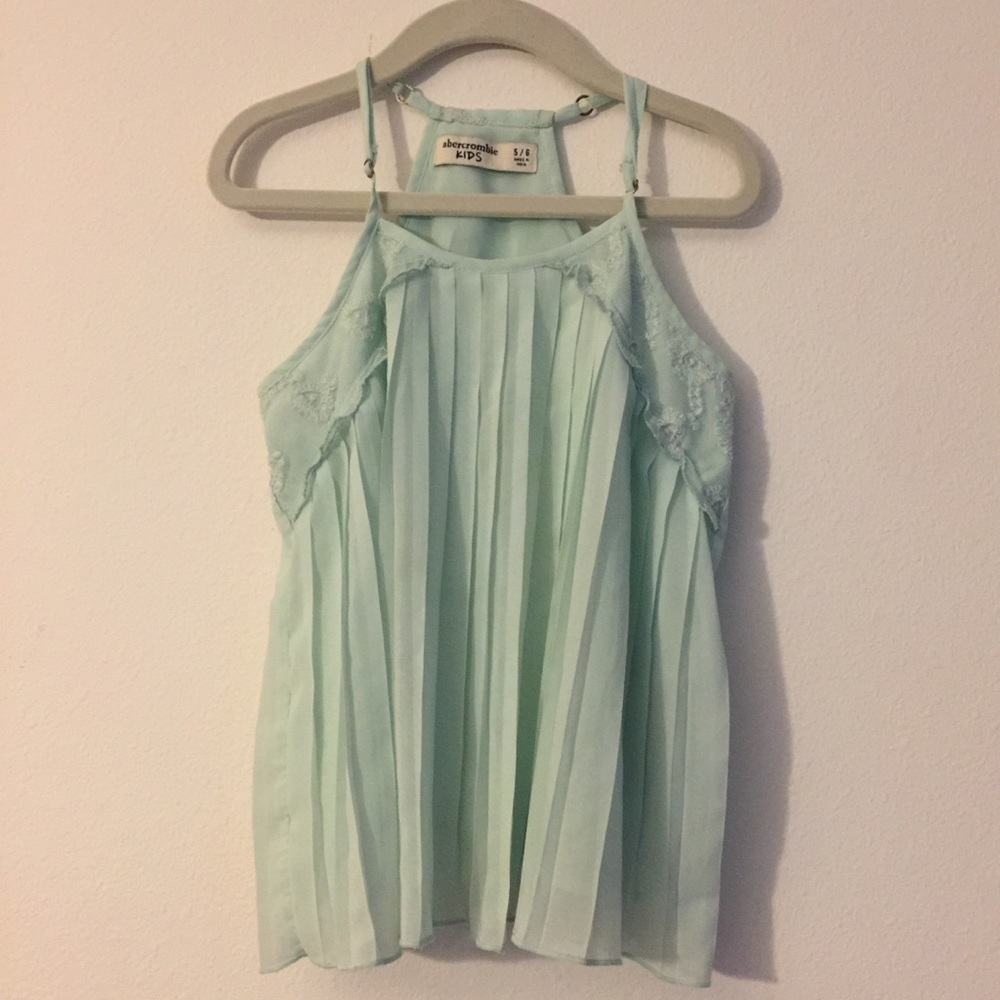 Abercrombie Kids Top size 4/5
